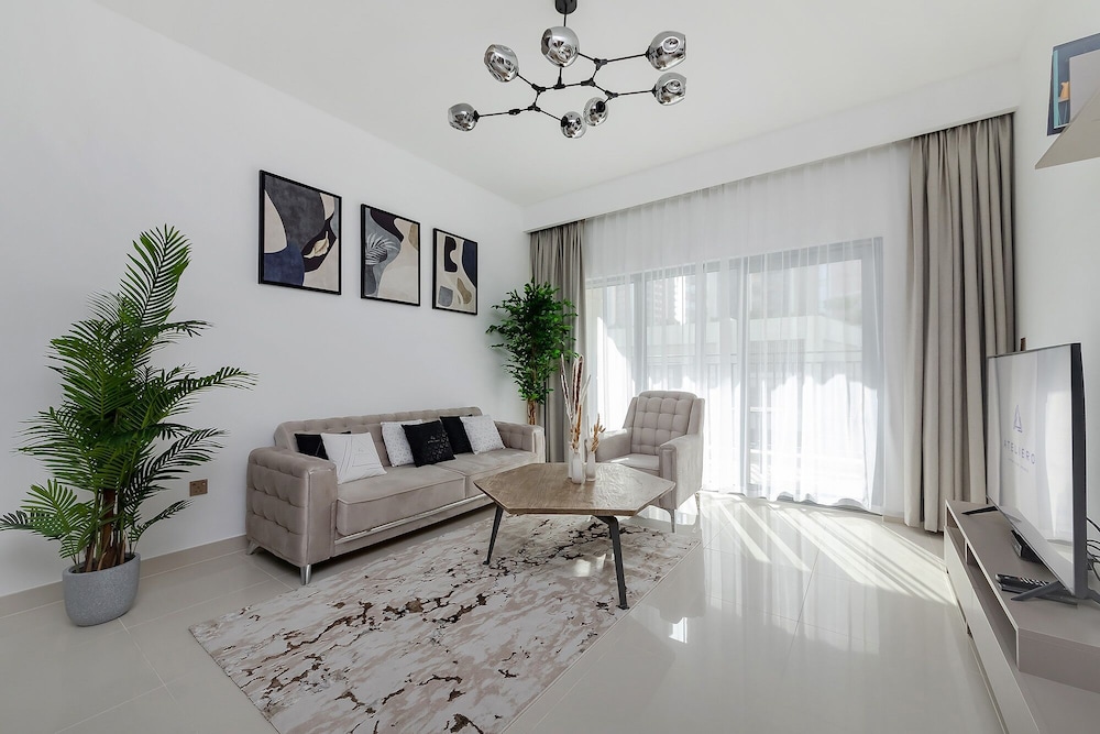 Wonderful Apartments in Icon Bay