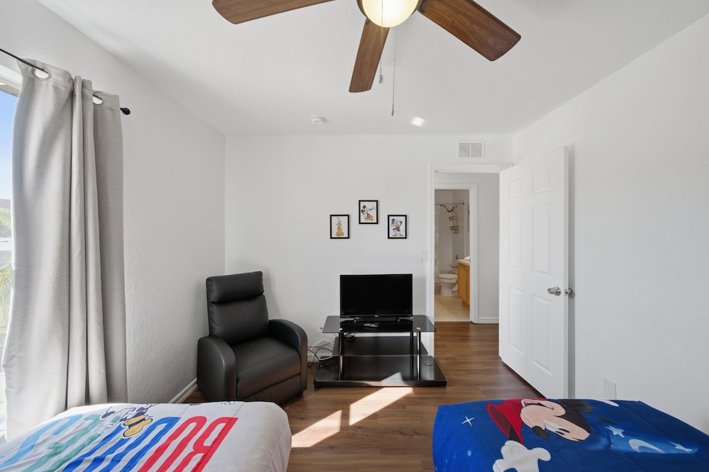 Family Getaway At AML Relax Home