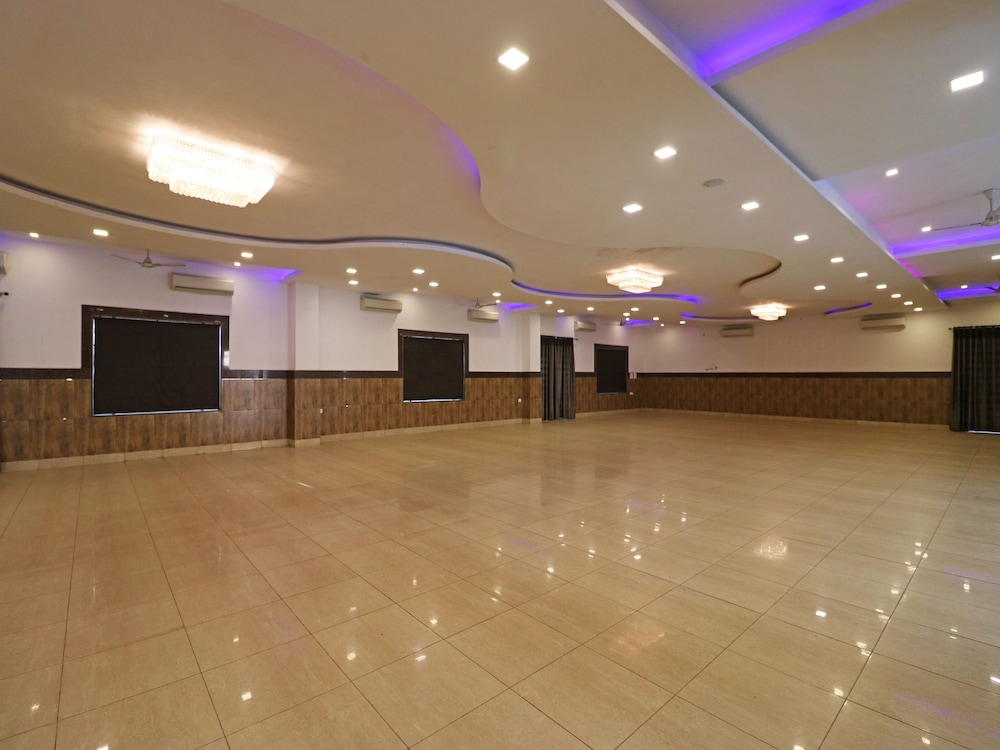 meeting & event spaces