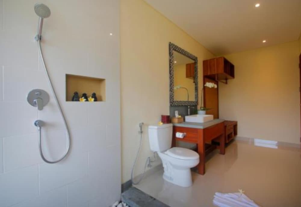 DLobong Suites Ubud, Ubud - 16