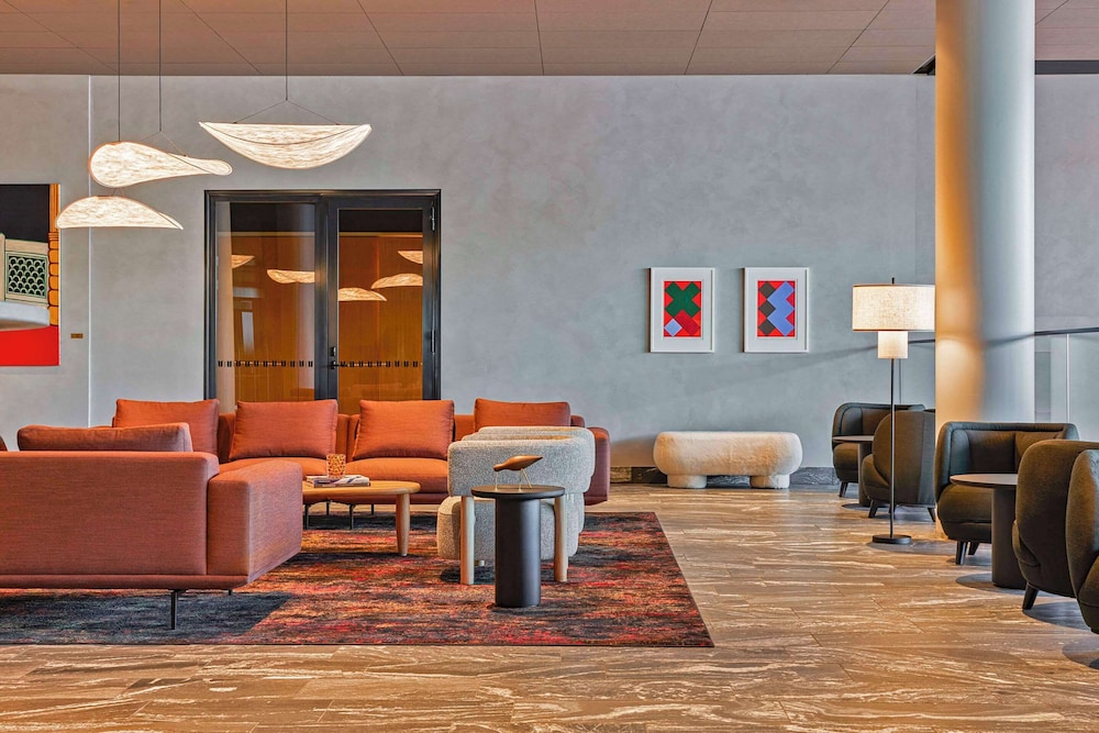 Vantaa Vacations - Clarion Hotel Helsinki Airport - Property Image 3