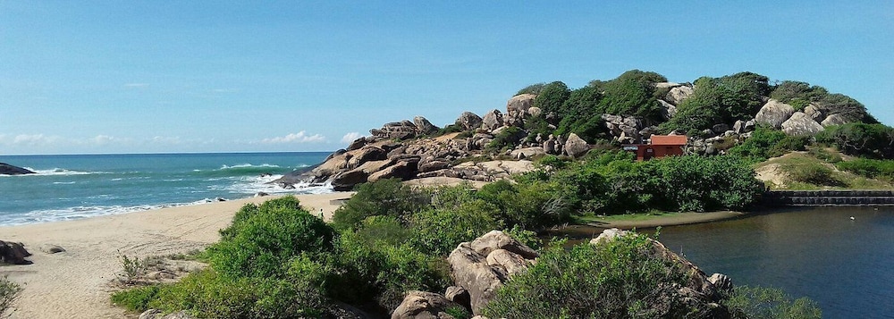 Lunora Beach Home