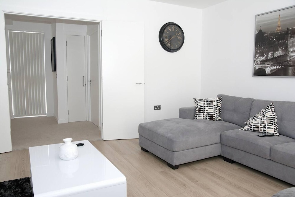 East Central London - Sleeps 6 - Pet Friendly