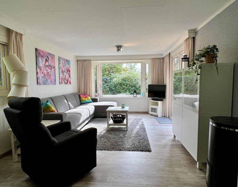Modern Chalet in Campanula Park With Garden
