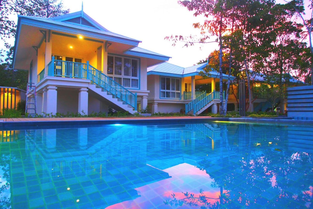 Na Sook Resort