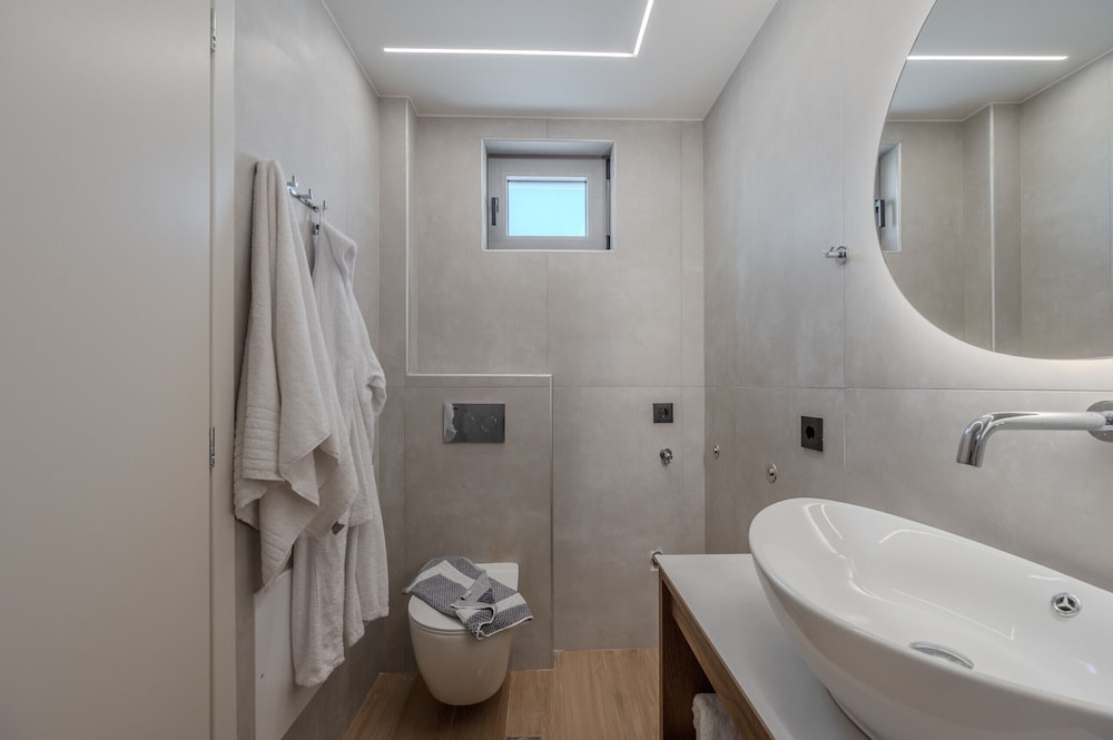 ArtCotel Luxury Villa