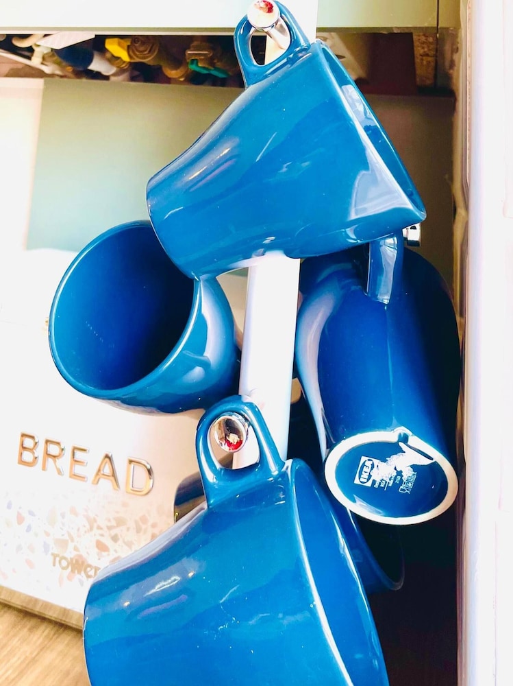 Stylish 3 BDR House With Free Parking Near Hulme