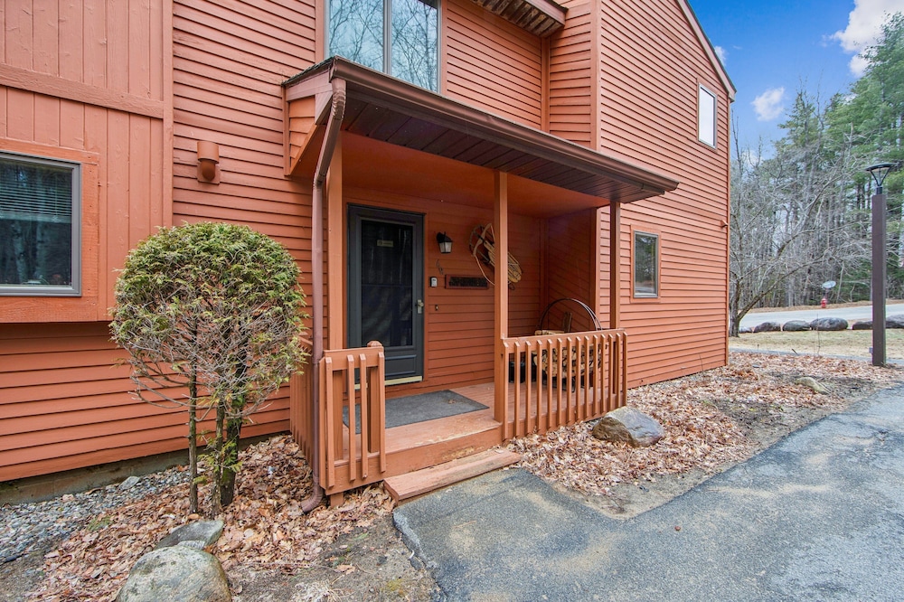 Twister 68i - Mountain Retreat With Stunning Views 3 Bedroom Townhouse by The Summit at Gore Mountain