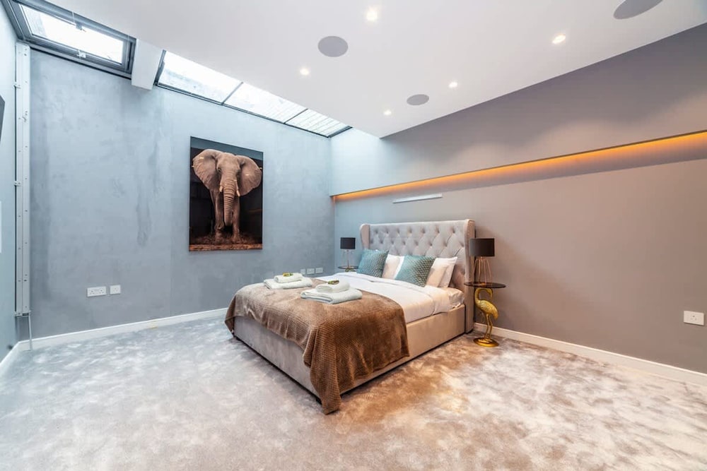 Luxury 3 BDR House With Garden Next to Battersea Park