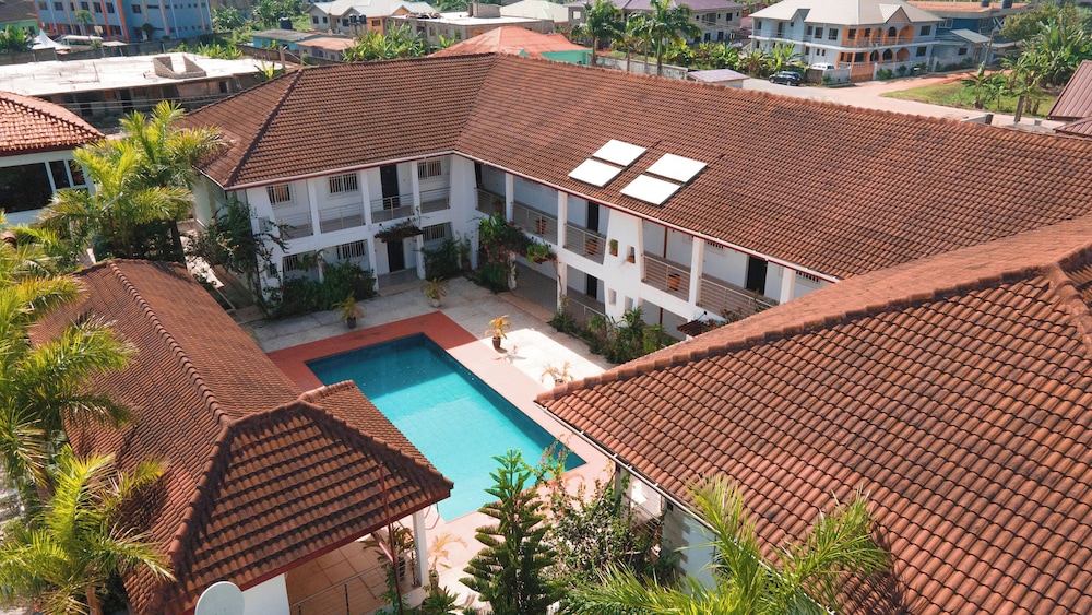 BRAGHA APARTMENTS view 4