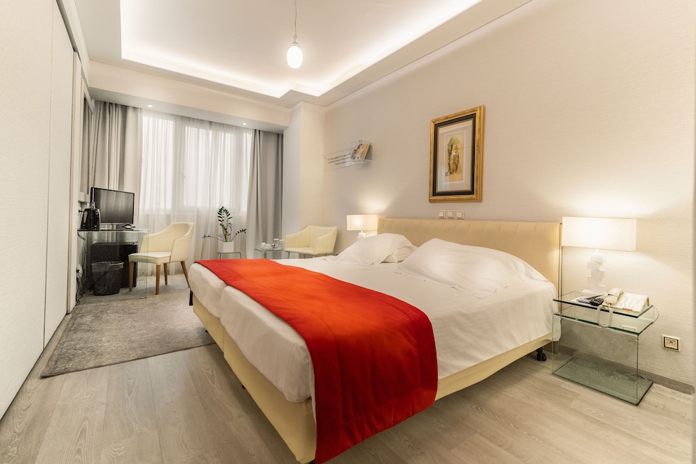St. George Lycabettus Lifestyle Hotel 43