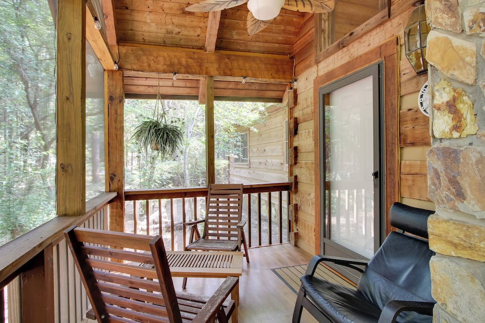 Golf + Hike: Nature Escape w/ Sauna in Hephzibah