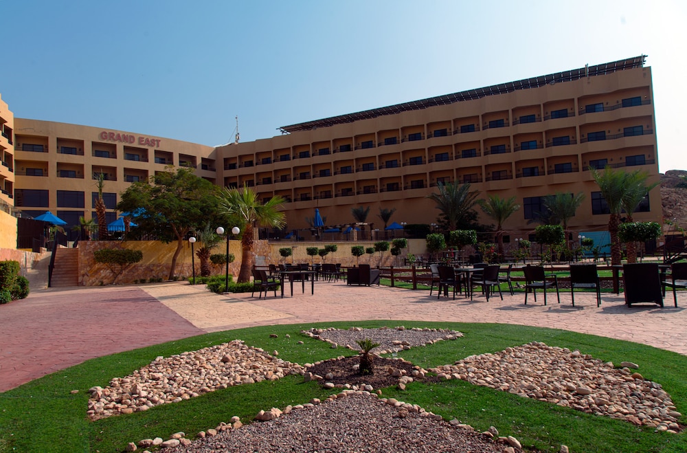 Sweimeh Vacations - Grand East Hotel - Resort  Spa Dead Sea - Property Image 1