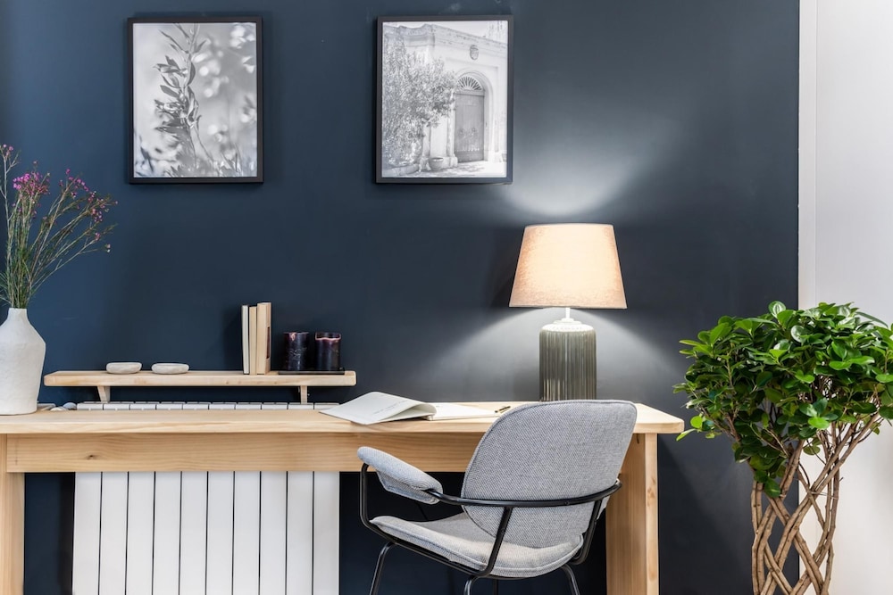 Dilar - 3 Bedrooms and Office in Trafalgar
