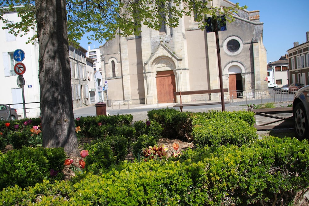 Photo 6