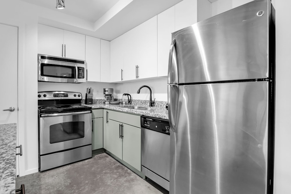 Phoenix Urban Luxury Escape