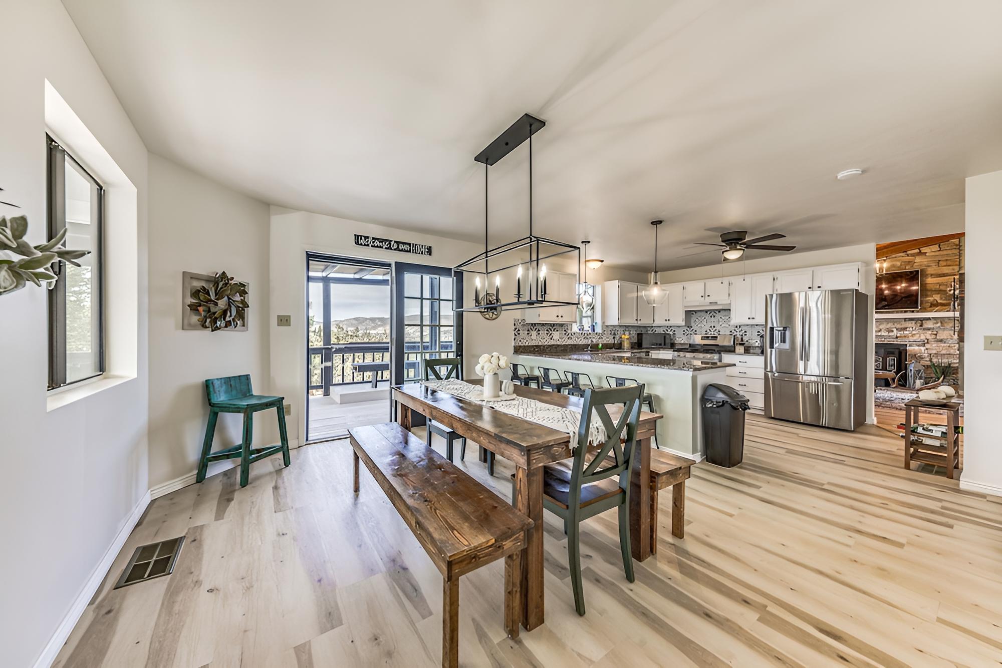 High Rolls Cabin w/ Decks: 11 Mi to Ski Cloudcroft view 5