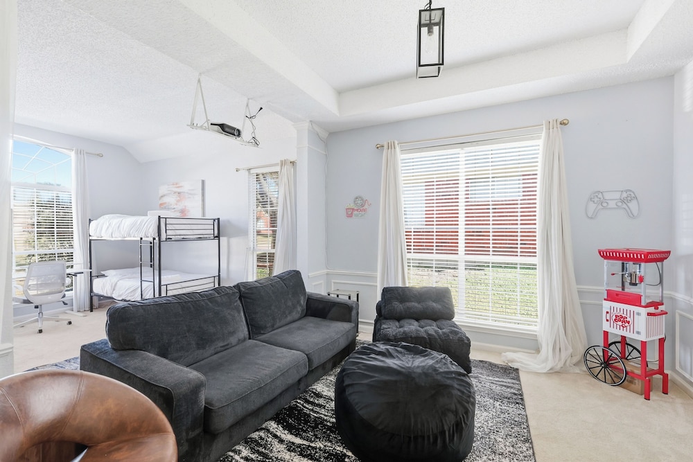Bright & Cozy 4BR Home
