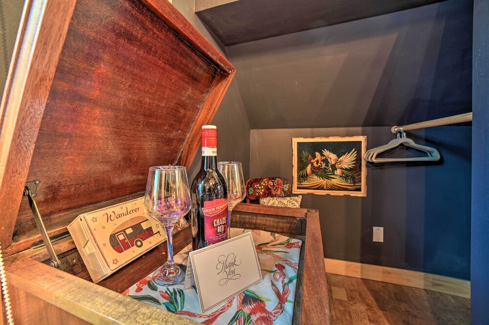 Steps to Waterfront & Dtwn: Sturgeon Bay Escape! view 4