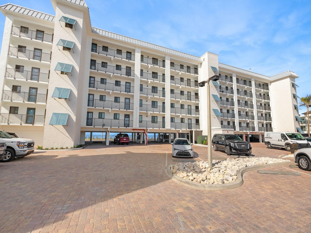 Seaside 2 by Distinctive Beach Rentals