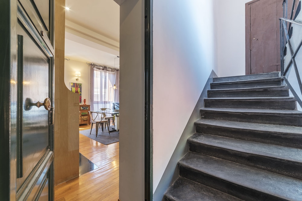 Piazza di Spagna Stylish Flat