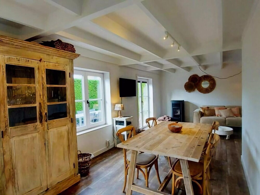 Cozy Holiday Home in Nieuwpoort With Swimming Pool