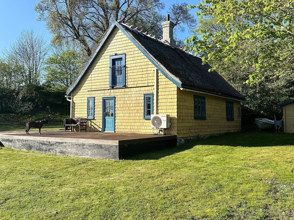 6 Person Holiday Home in Rude