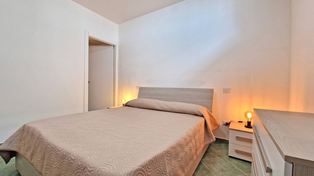 Villetta Charme 2 in Capilungo 5 Guests by the sea