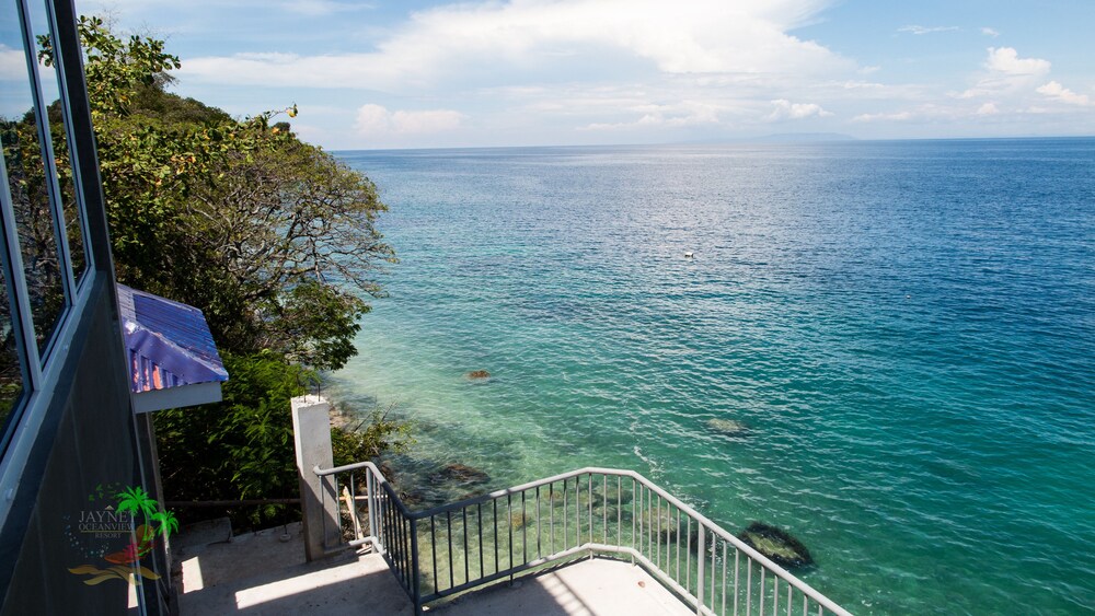 Jaynet Oceanview Resort