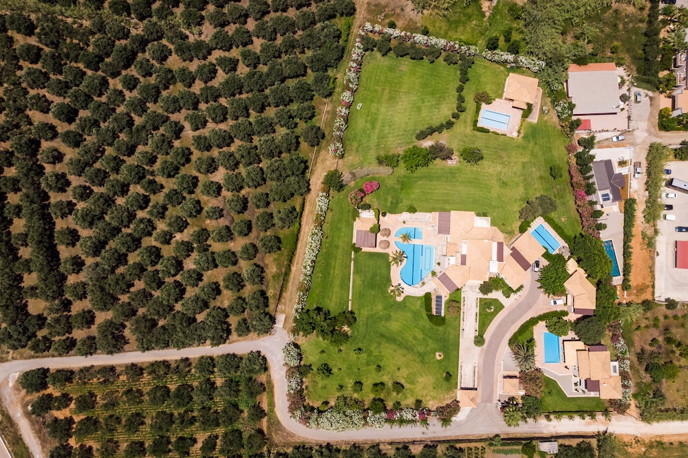 Iason Villas