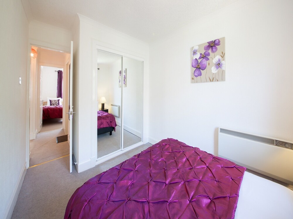 Leith Apartments