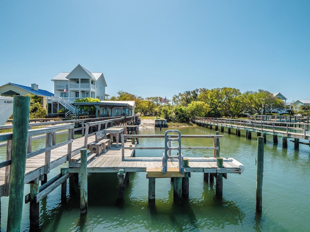 Sea Sound Blessing by Topsail Realty