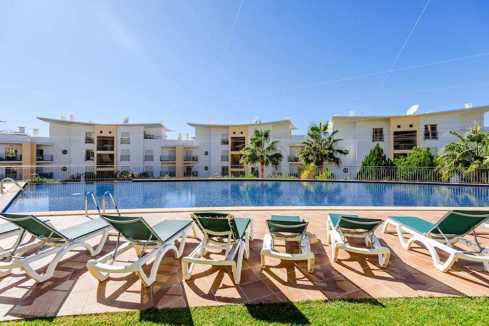 Sea view Apartment with sunbathing Terrace & 2 Swimming pools view 3