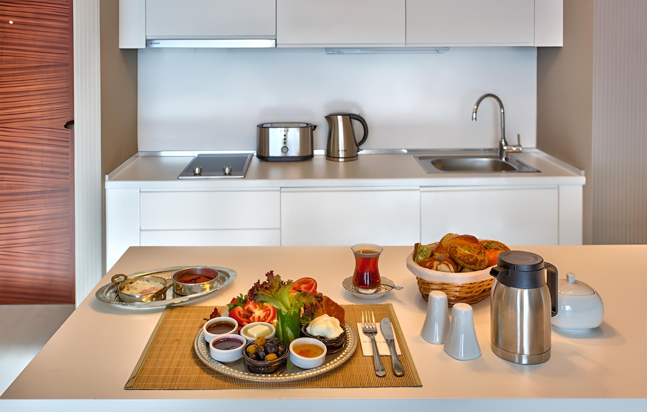 Flora Suites