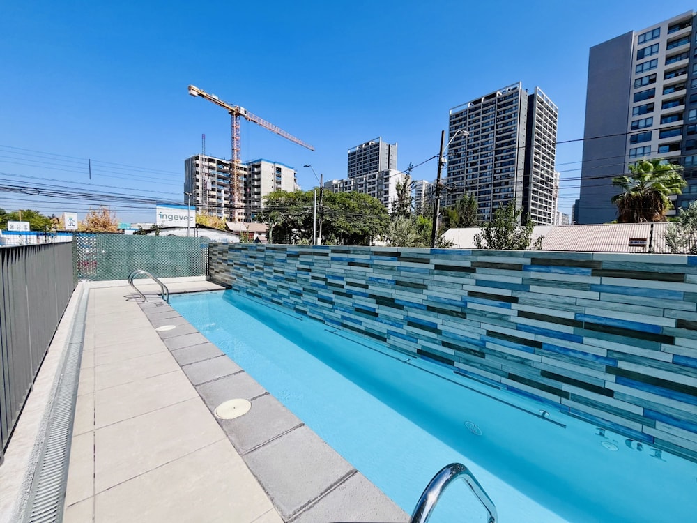 Urbano Plaza Vespucio Laundry Parking Pet Pool