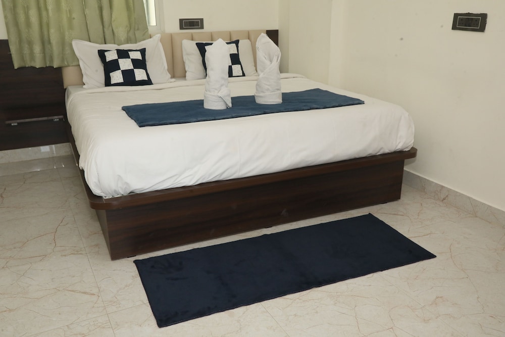 Hotel Rest O ITPL