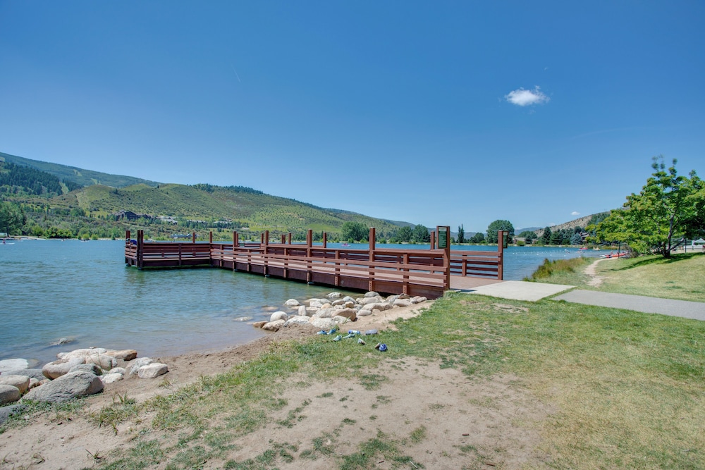 Renovated Avon Condo 5 Mins to Beaver Creek Resort - Property Image 43