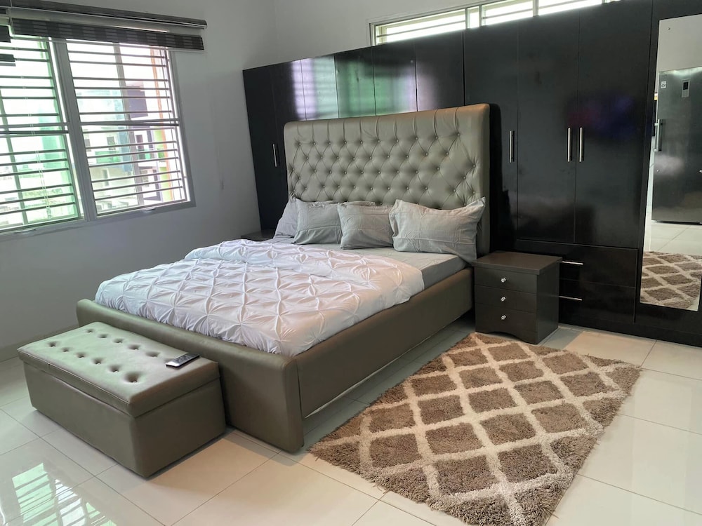 3G Gardens and Apartments
