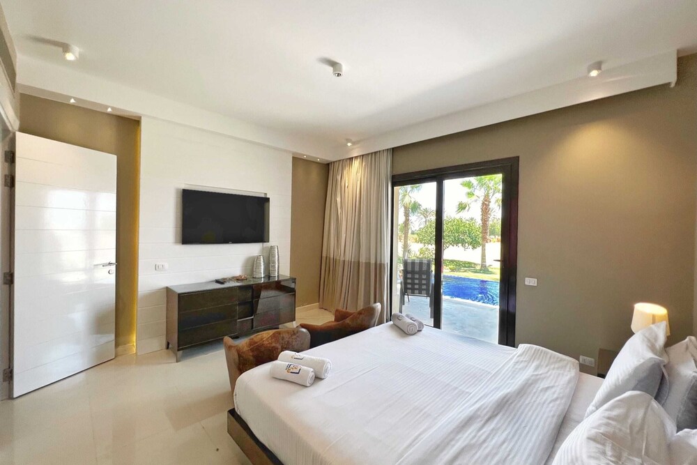Xuru Stays I Meditative & Blissful 3 BDR Villa @ Ancient Sands Private Pool