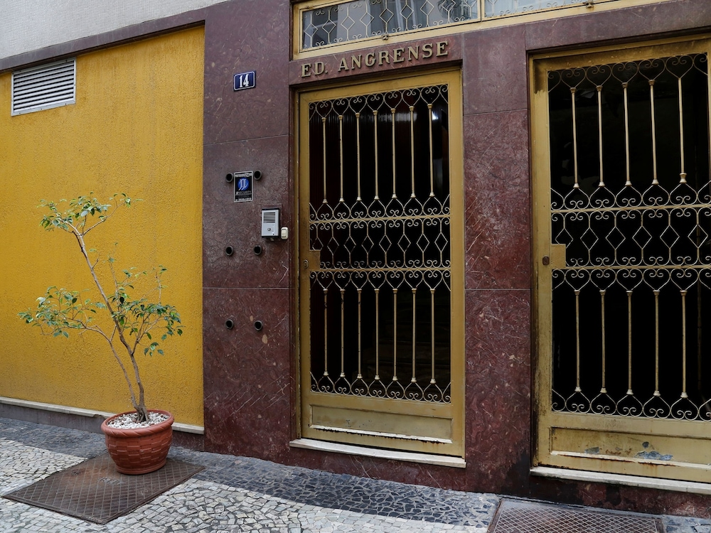 Rio Rentals 021 - U001 Apto aconchegante