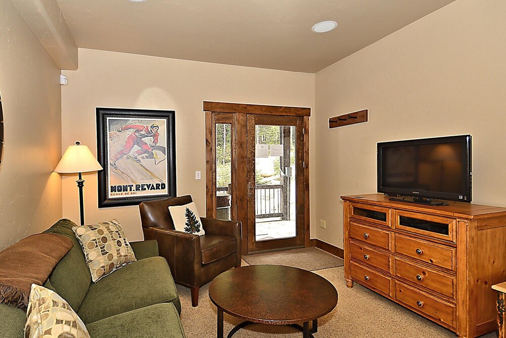 Base Camp 480 4 Bedroom Holiday Home by Winter Park Lodging Company