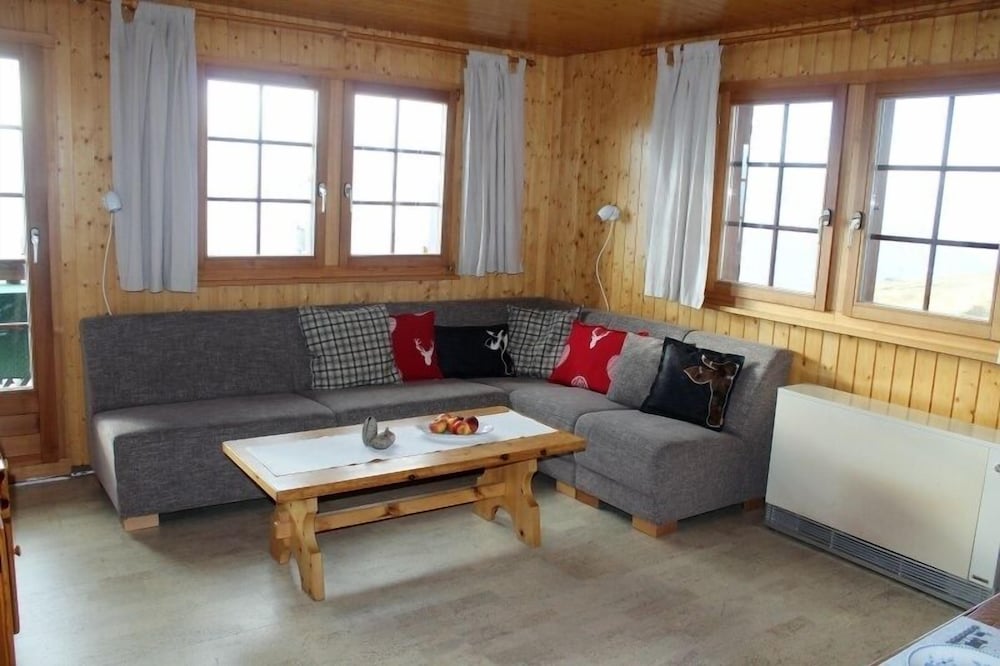 Vitula view 2