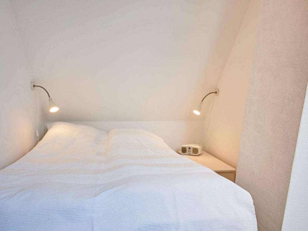 6 Person Holiday Home in Aakirkeby view 2