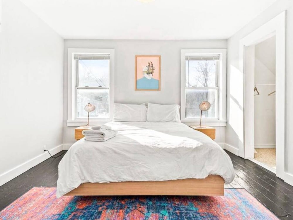 Reunion in Heart of Picton w BBQ Hot Tub Games - Image 4