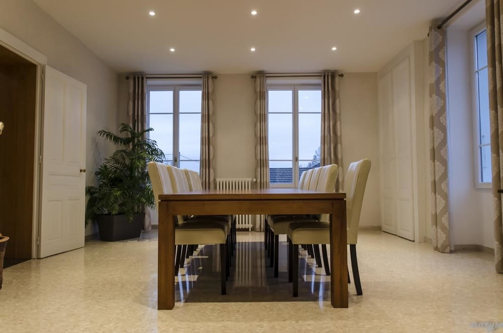 meeting & event spaces
