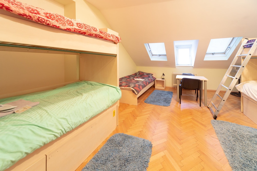 Ana Hostel