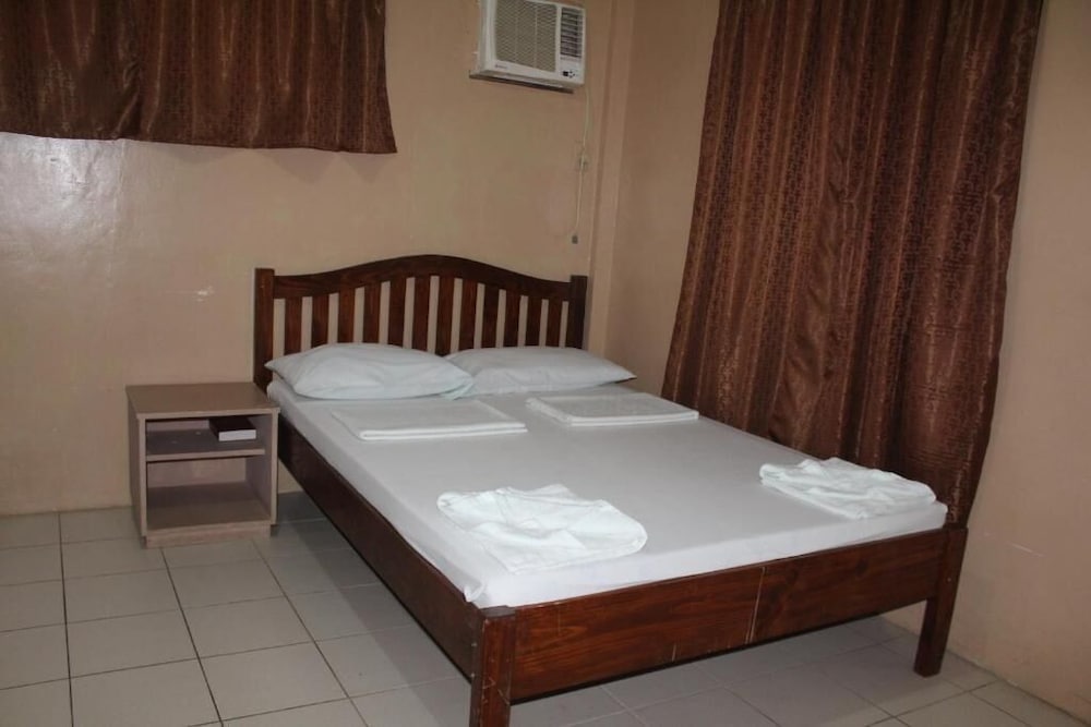 Coron Village Lodge