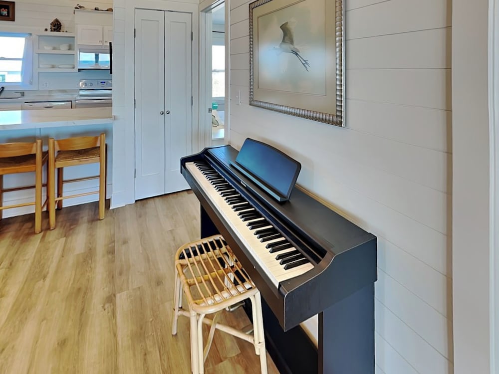 Walking on Sunshine by Topsail Realty