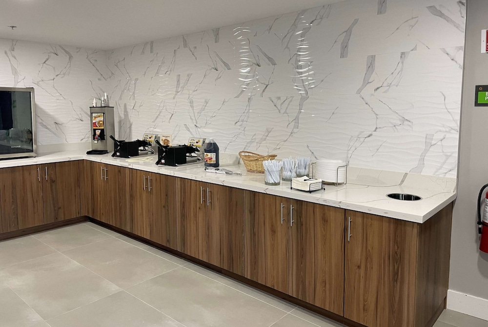 Hawthorn Extended Stay By Wyndham Springdale