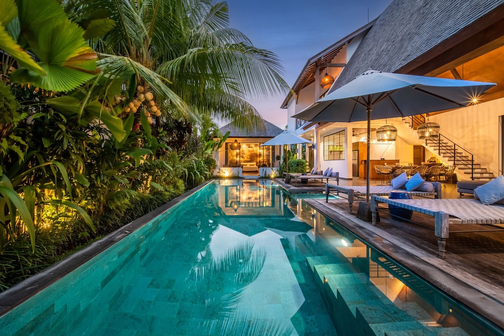 Exclusive Villas Complex, 8 BR, Canggu With Staff - Image 5